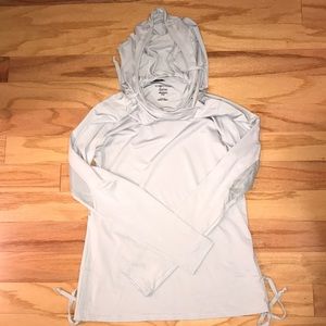 Athletic long sleeve top